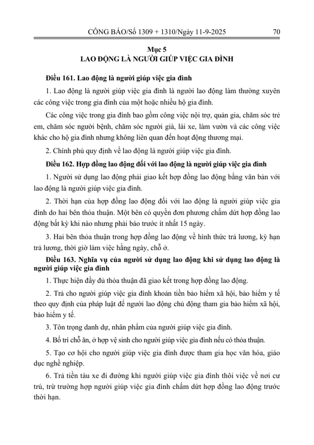 Printed Official Gazette page of the Labor Code with the section on domestic workers and the articles on their contract